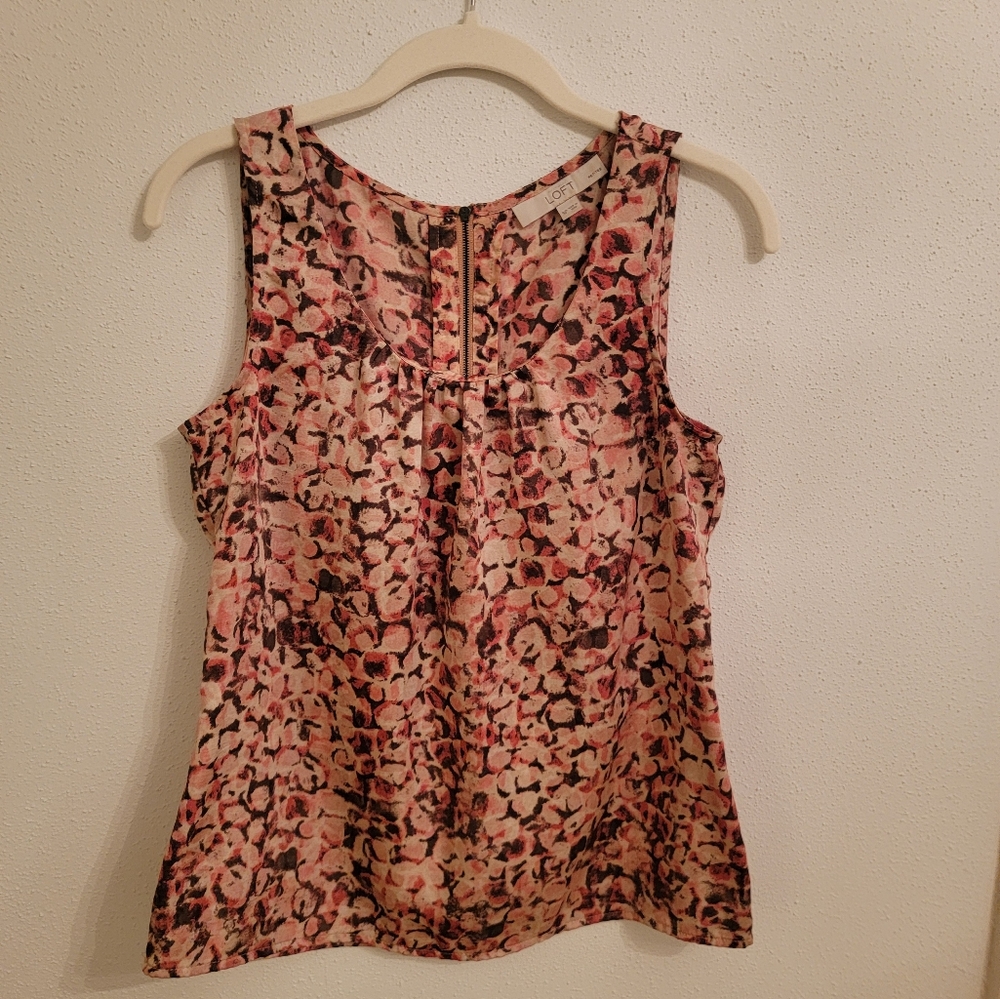 Ann taylor loft sleeveless top